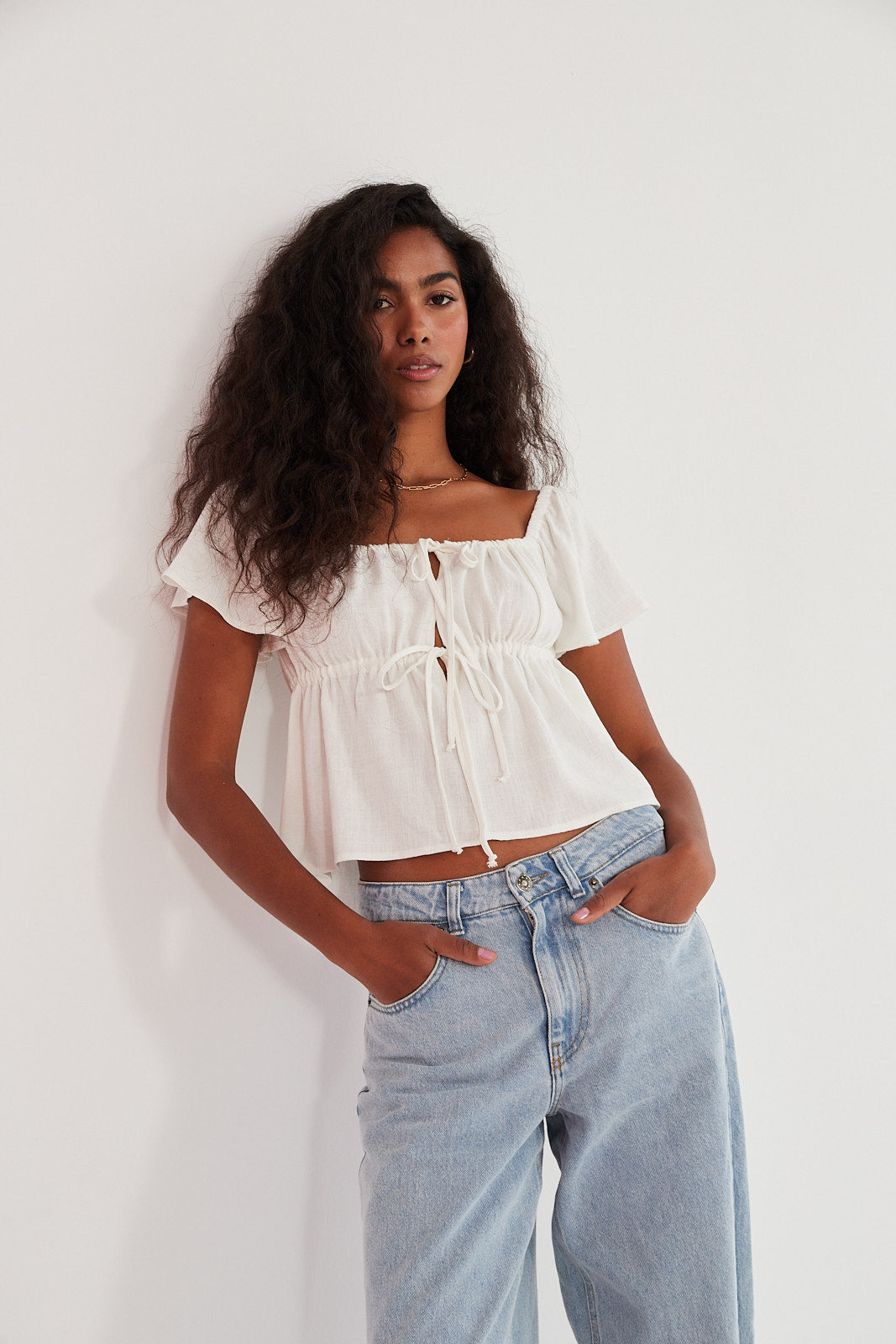 Top Nelly white