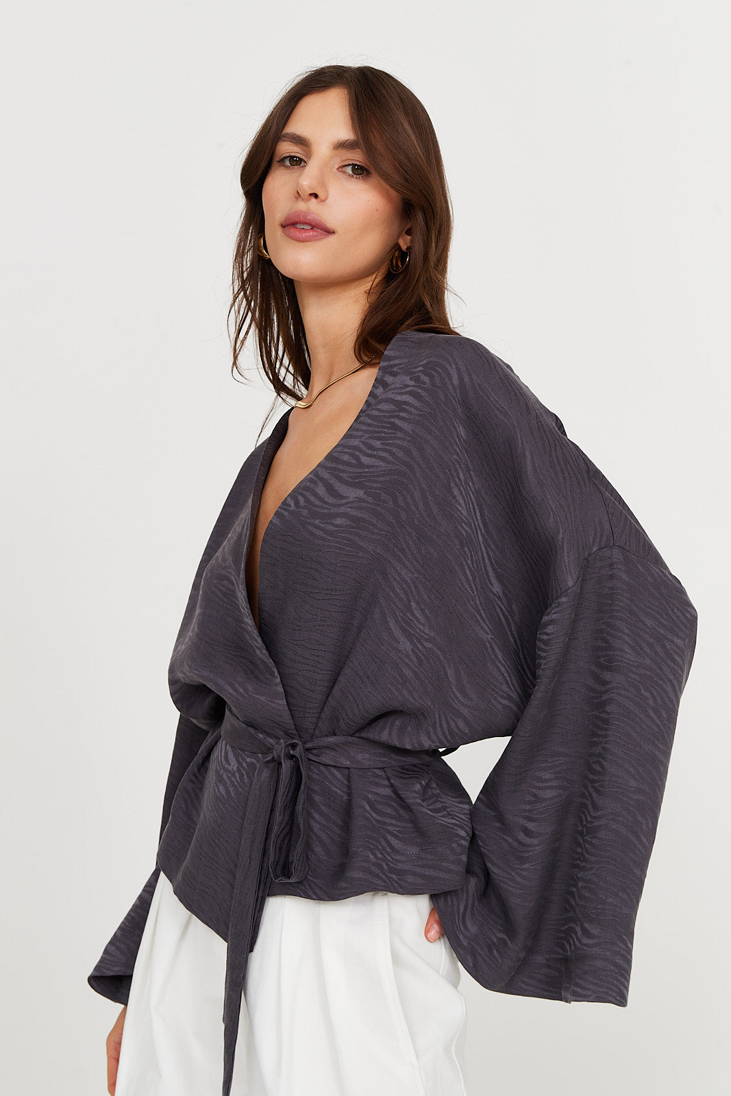 Kimono Nefrete graphite